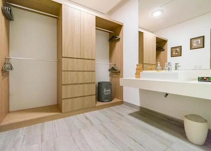 Apartamento Ocean View Pool In Exclusive Playacar, En-suite